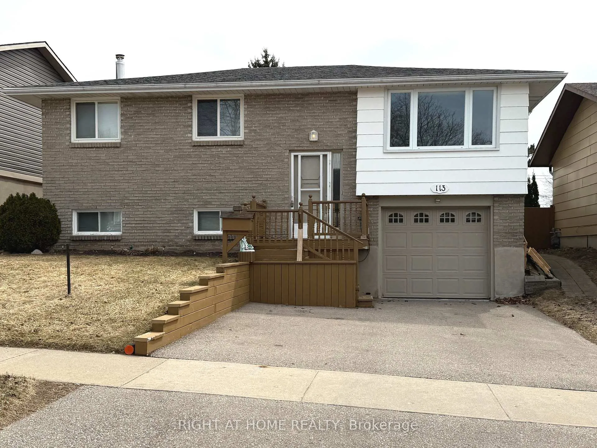 113 Southwood Drive, Kitchener, ON N2E 2J1