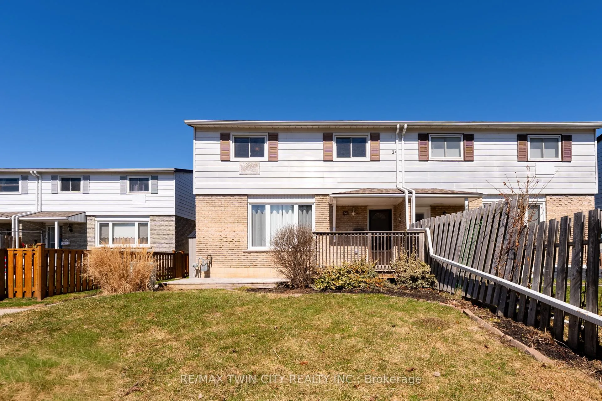 24 Oakhill Drive Unit C, Brantford, ON N3T 1R1