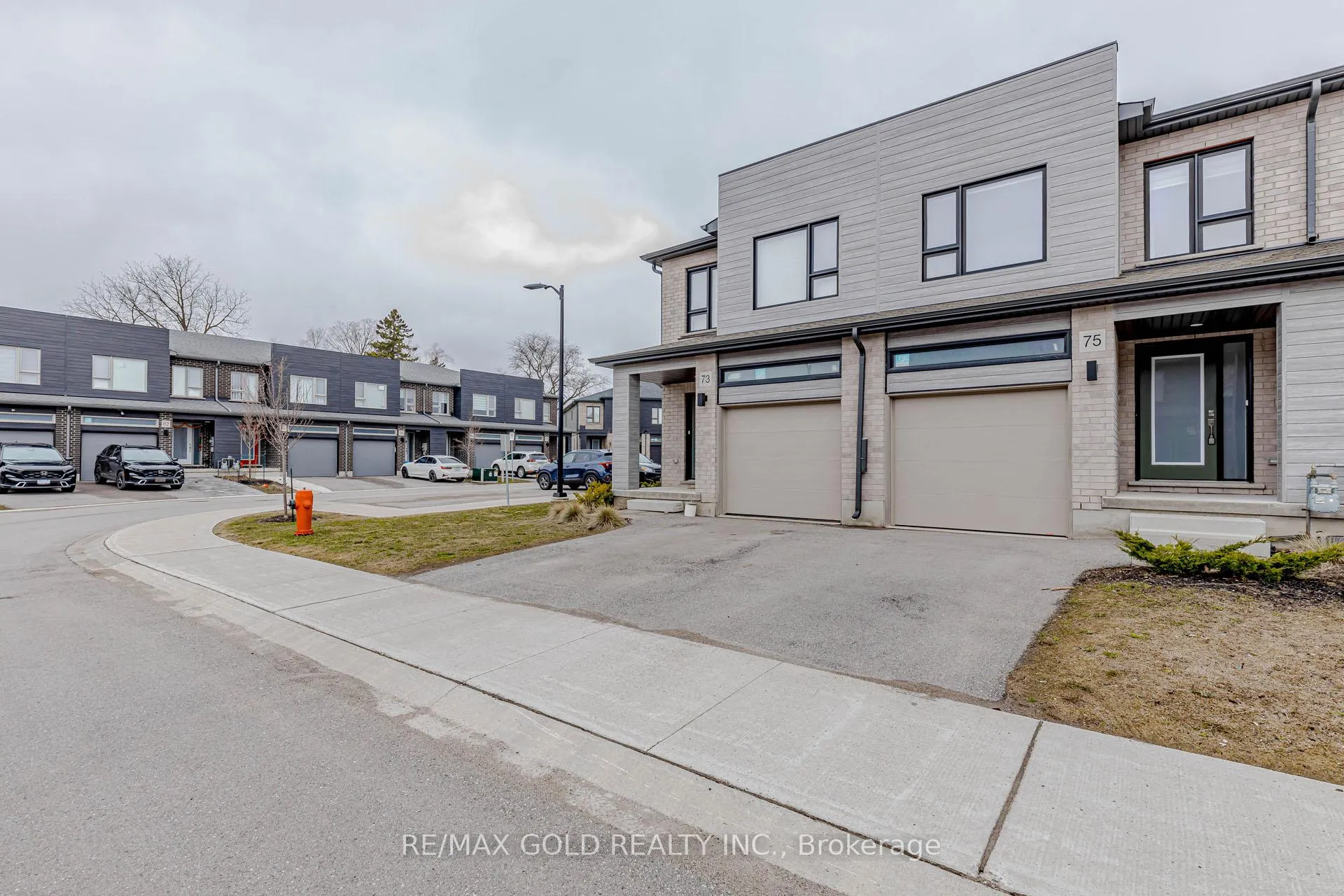 75 Pony Way, Kitchener, ON N2R 0R8