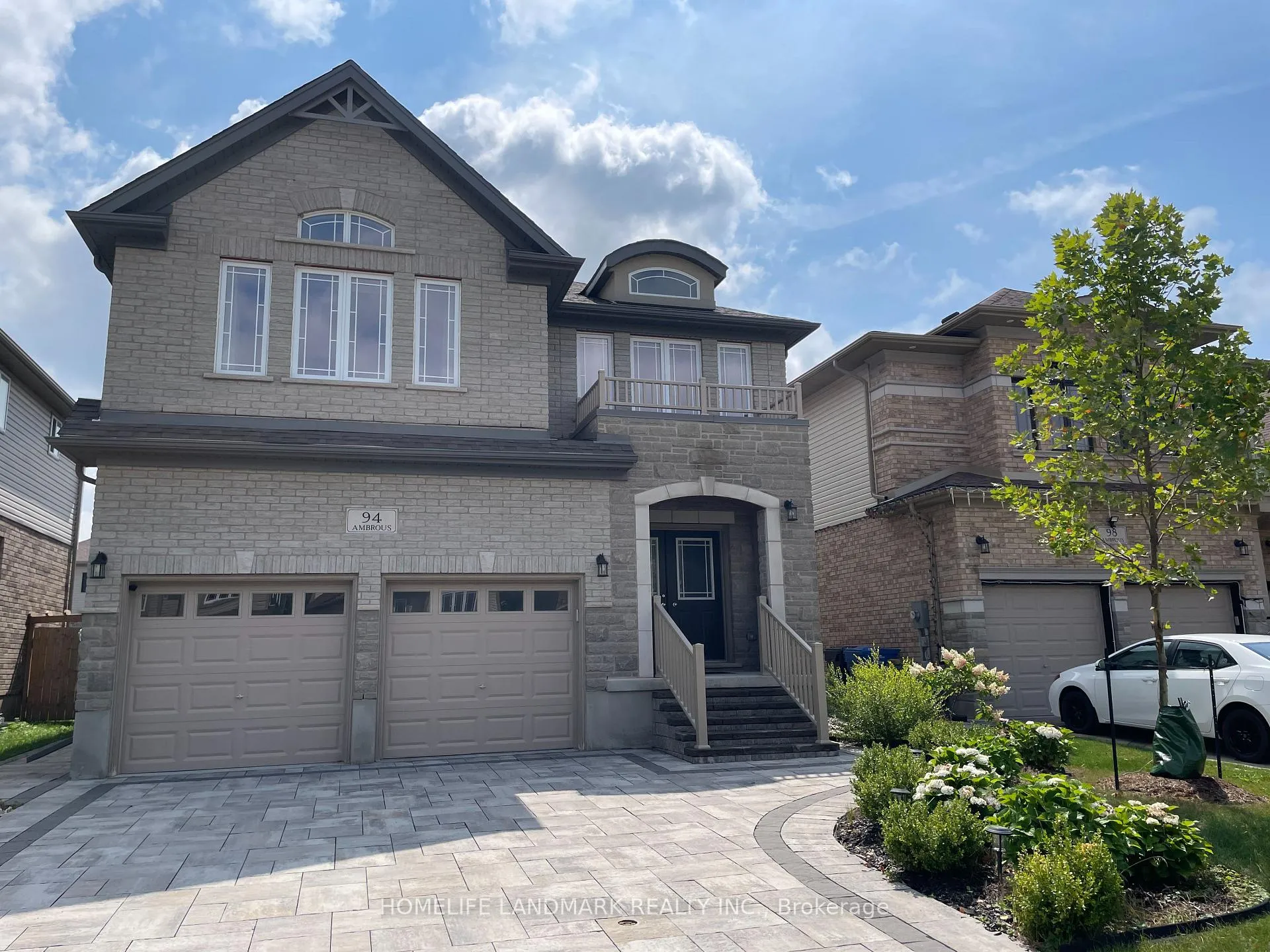 94 Ambrous Crescent, Guelph, ON N1G 0E4