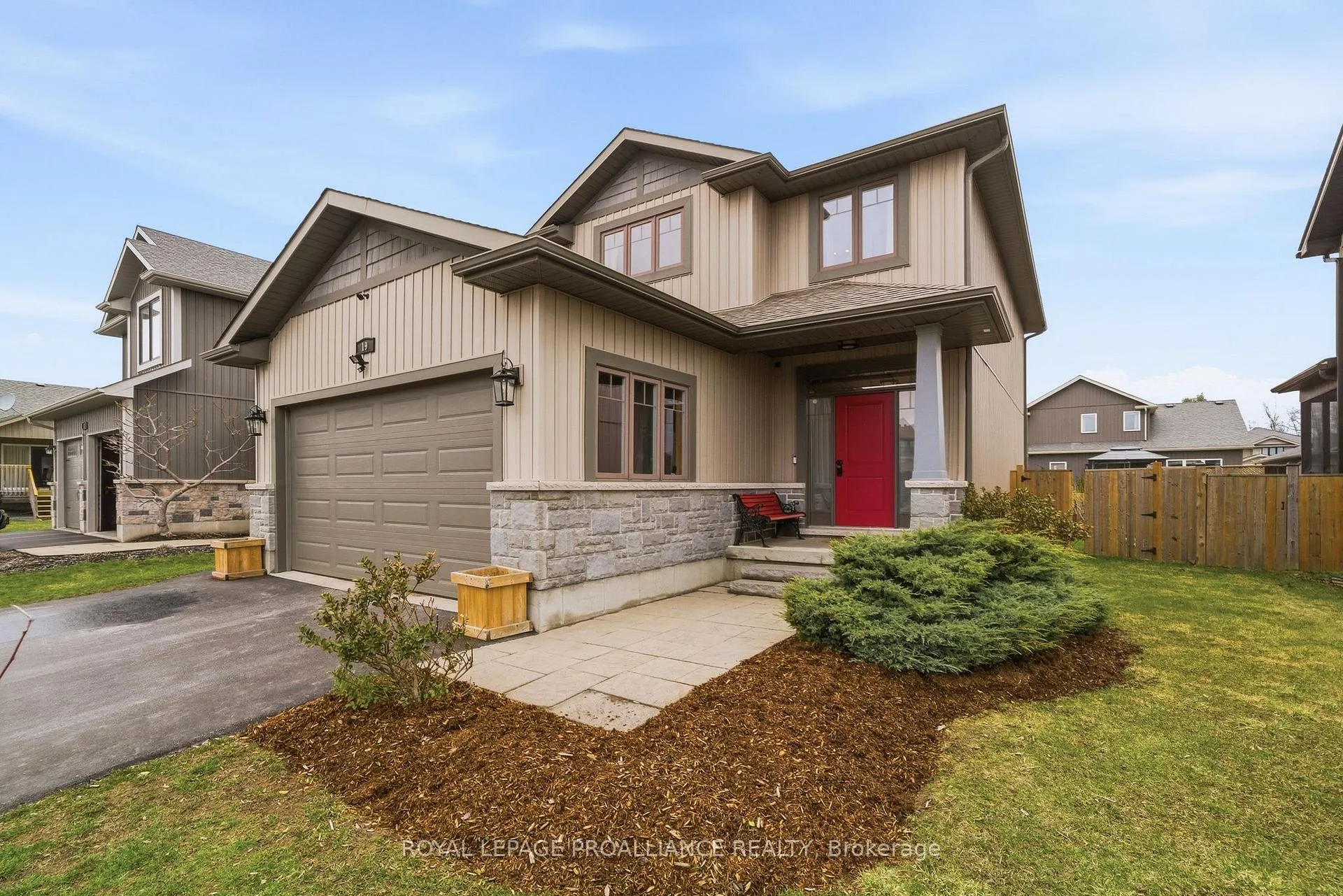 19 GRANITE Drive, Belleville, ON K8P 0C6