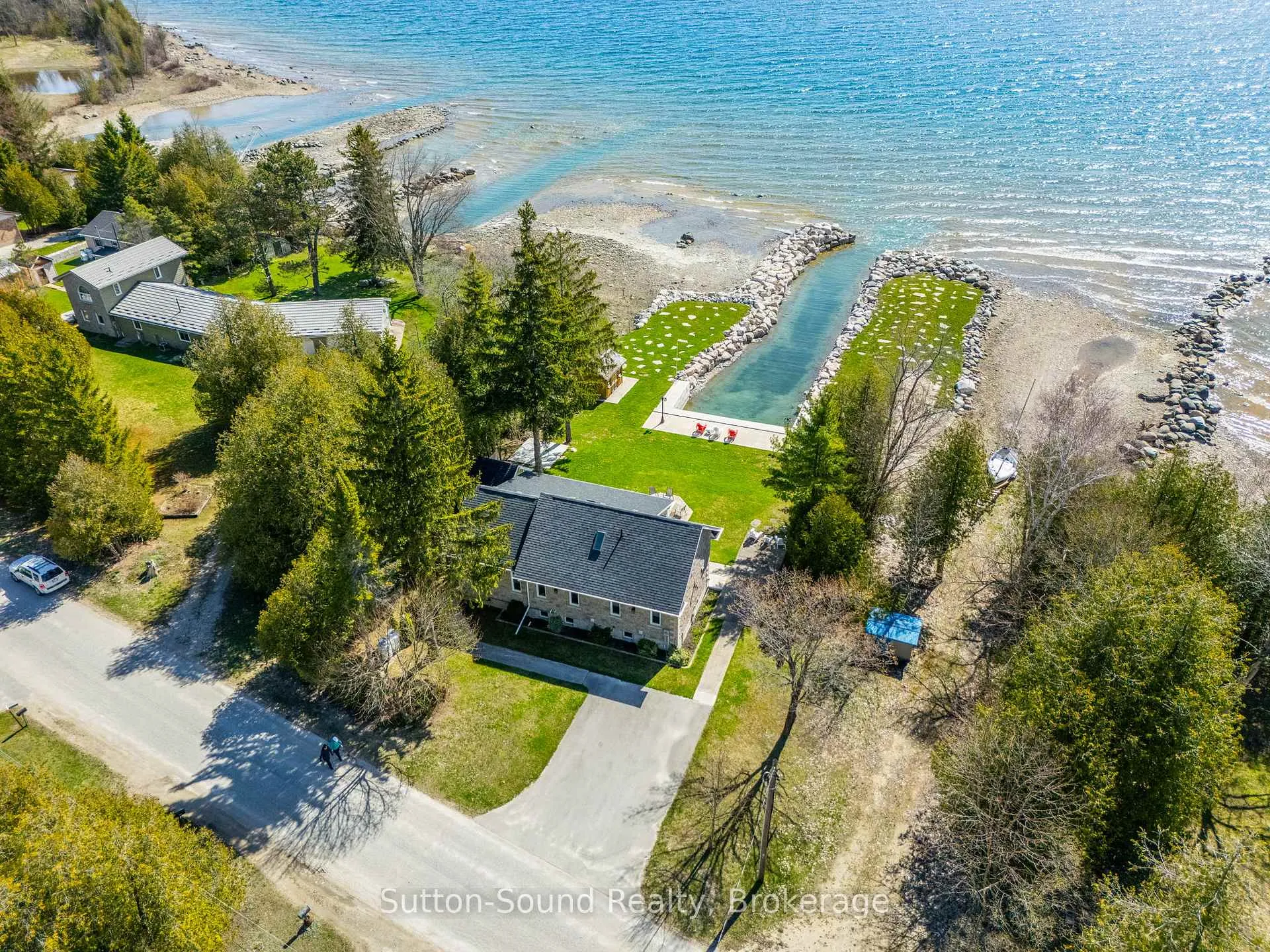 339605 Presqu'ile Road, Georgian Bluffs, ON N0H 1S0