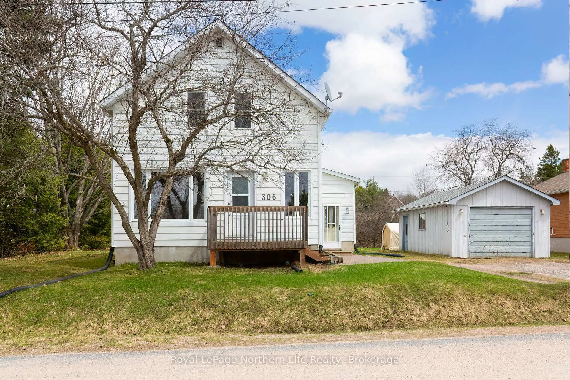 306 Spetz Avenue, Powassan, ON P0H 1Z0