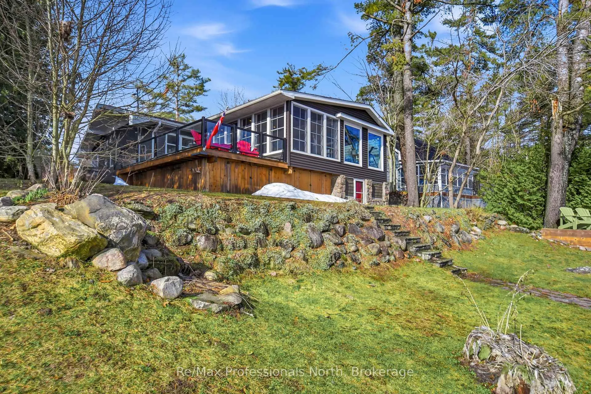 550 Sixth Street 2, Gravenhurst, ON P1P 1M2