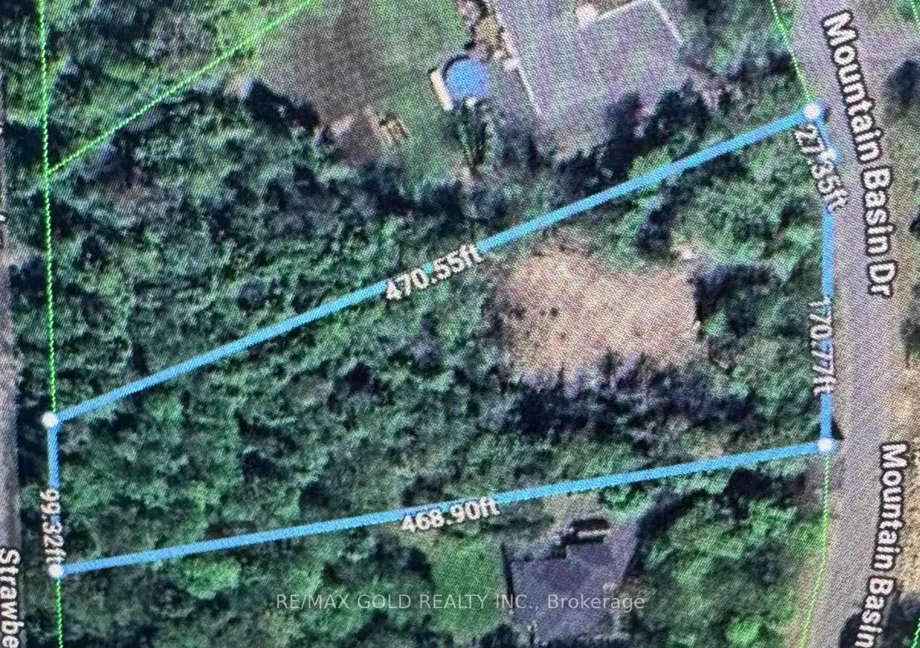 5 Mountain Basin Drive, McDougall, ON P2A 2W9