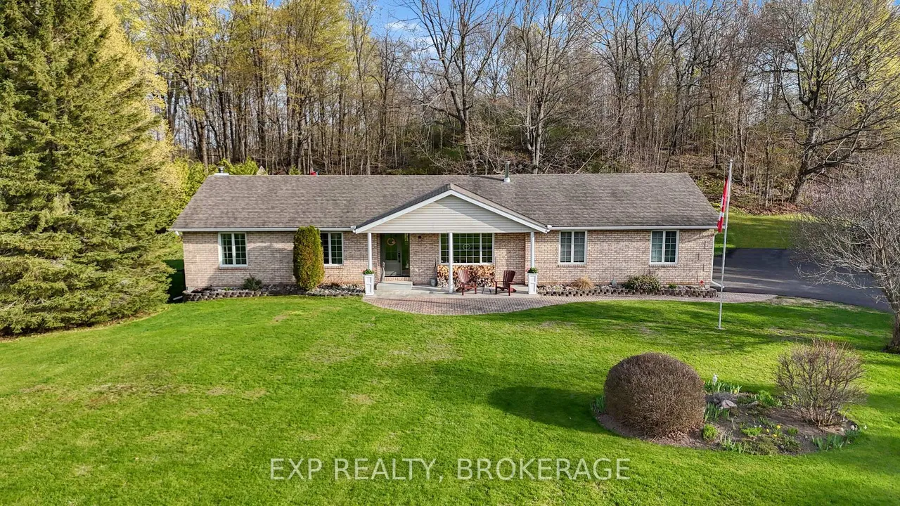 487 COUNTY 2 Road E, Front of Leeds & Seeleys Bay, ON K7G 2V4