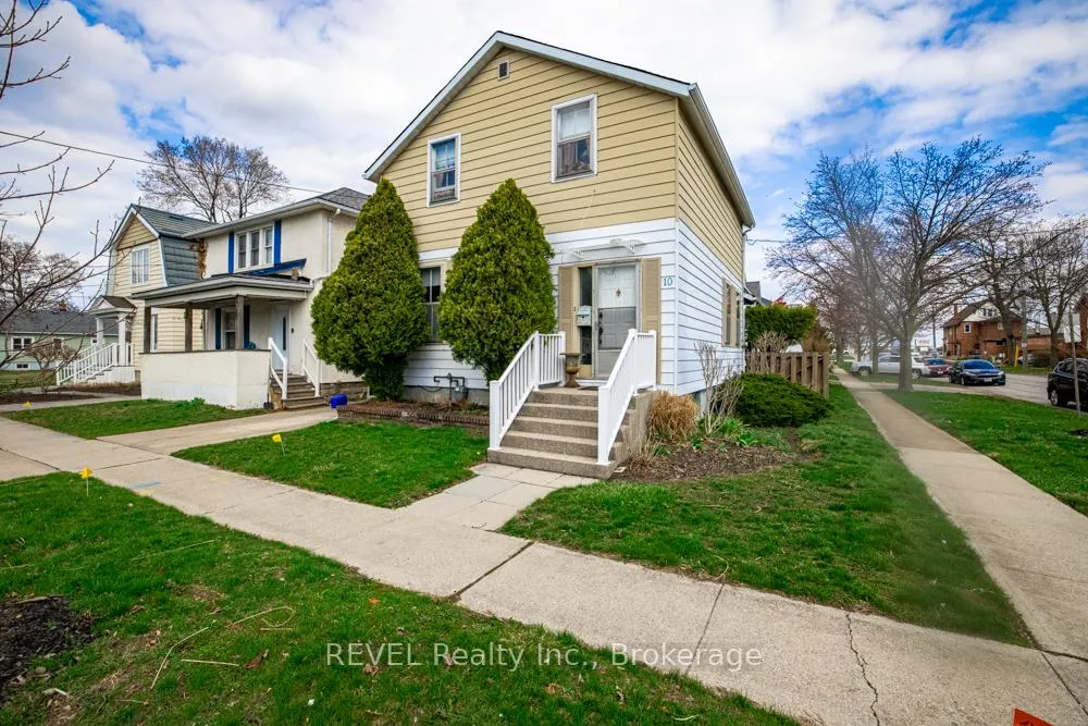 10 Wiley Street, St. Catharines, ON L2R 4E5