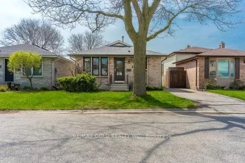 83 Speight Crescent, London East, ON N5V 3W7