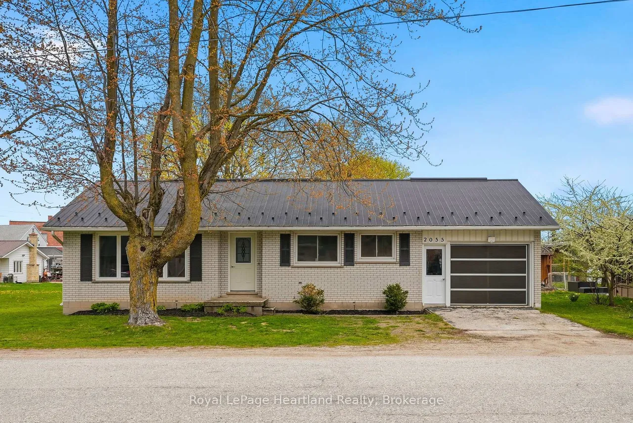 2055 John Street, Howick, ON N0G 1X0