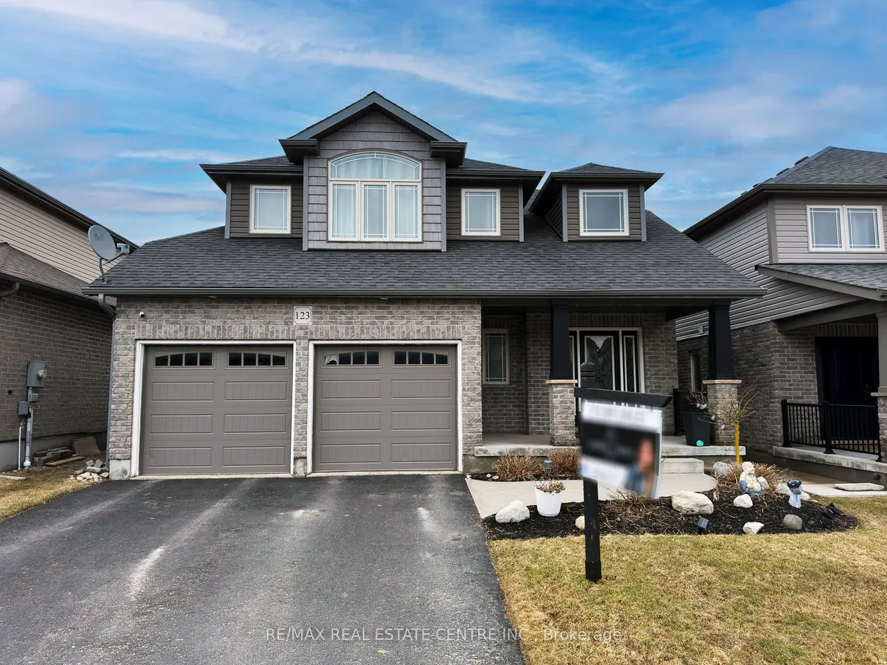 123 Taylor Drive, East Luther Grand Valley, ON L9W 6P2