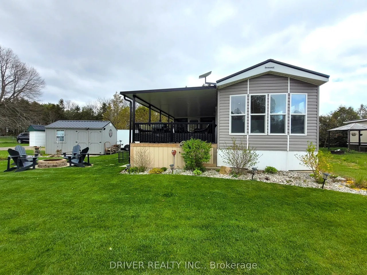 930 Lakeshore Road 89, Norfolk, ON N0J 1T0