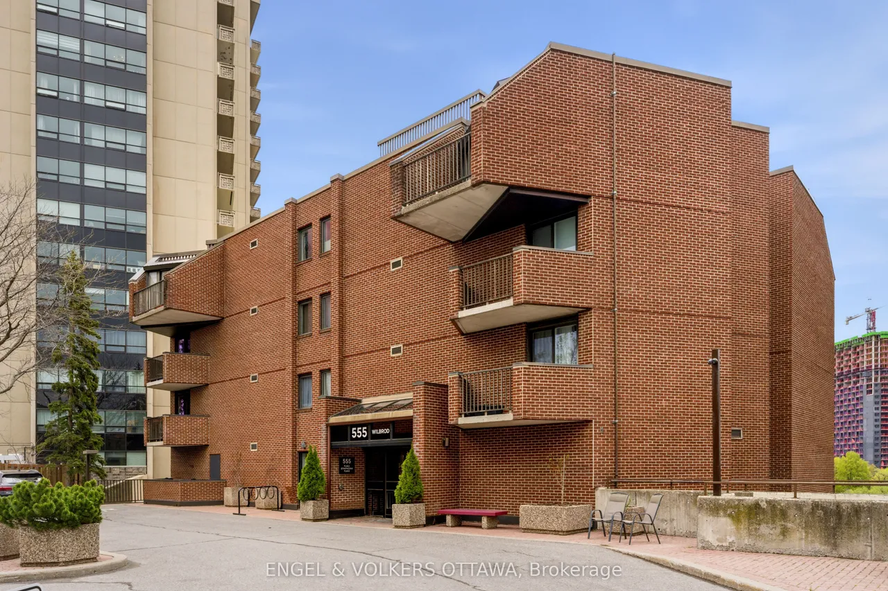 555 WILBROD Street 103, Lower Town - Sandy Hill, ON K1N 5R4