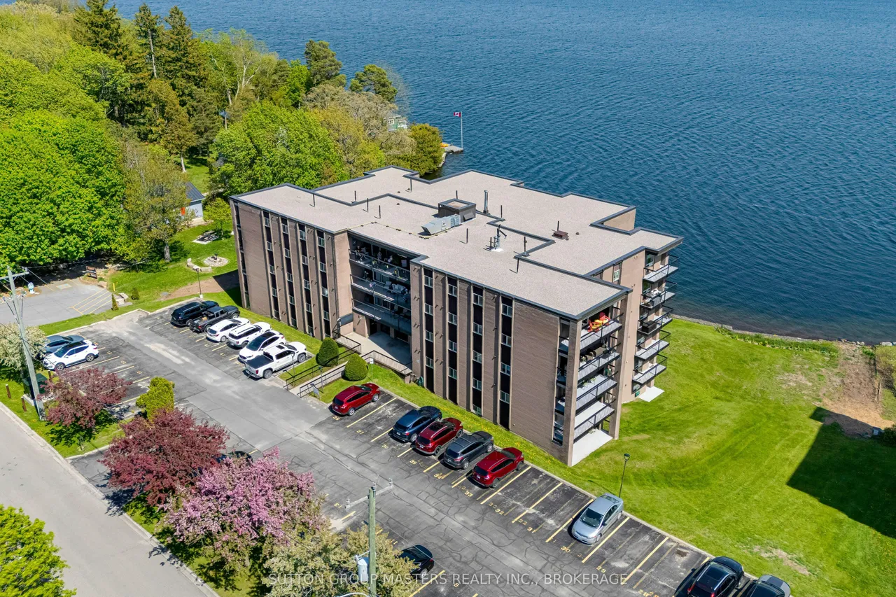 610 William Street South Street 302, Gananoque, ON K7G 3A4