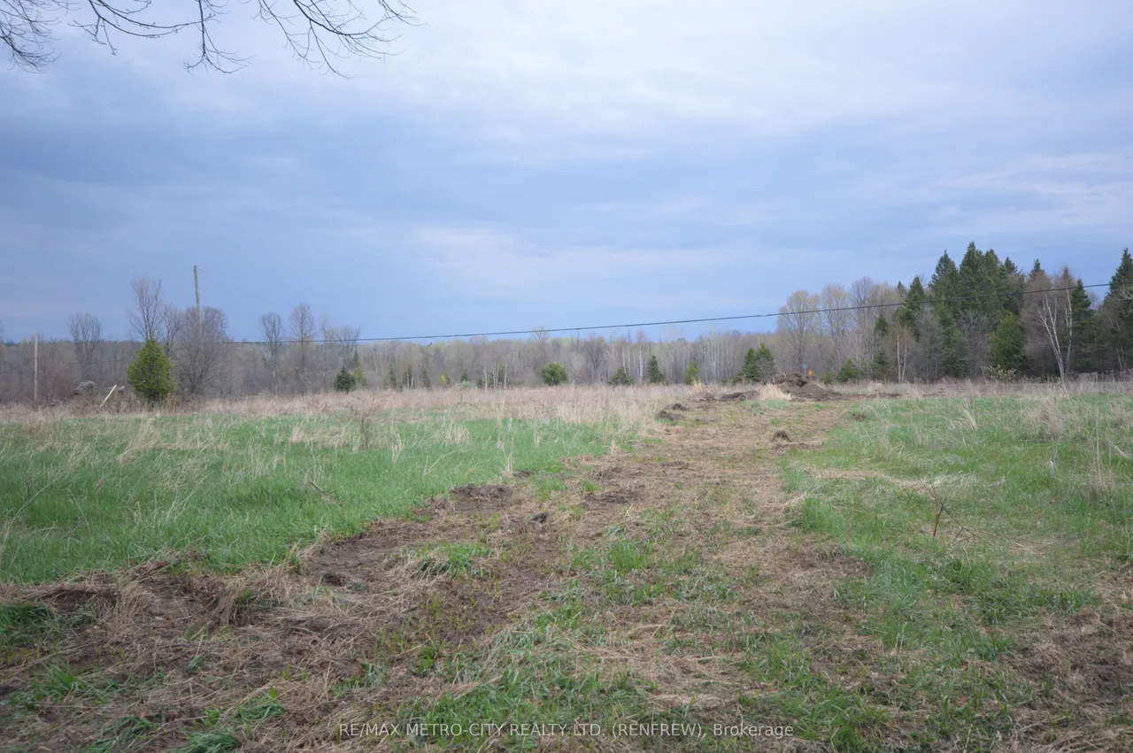 0 Flat Road, Greater Madawaska, ON K0J 1N0