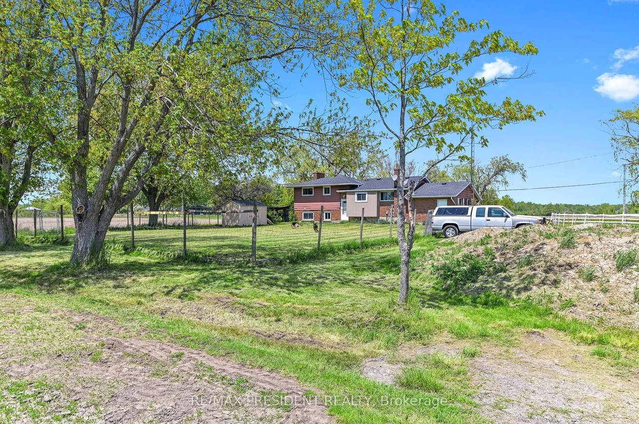 40233 Forks Road S, Wainfleet, ON L0S 1V0