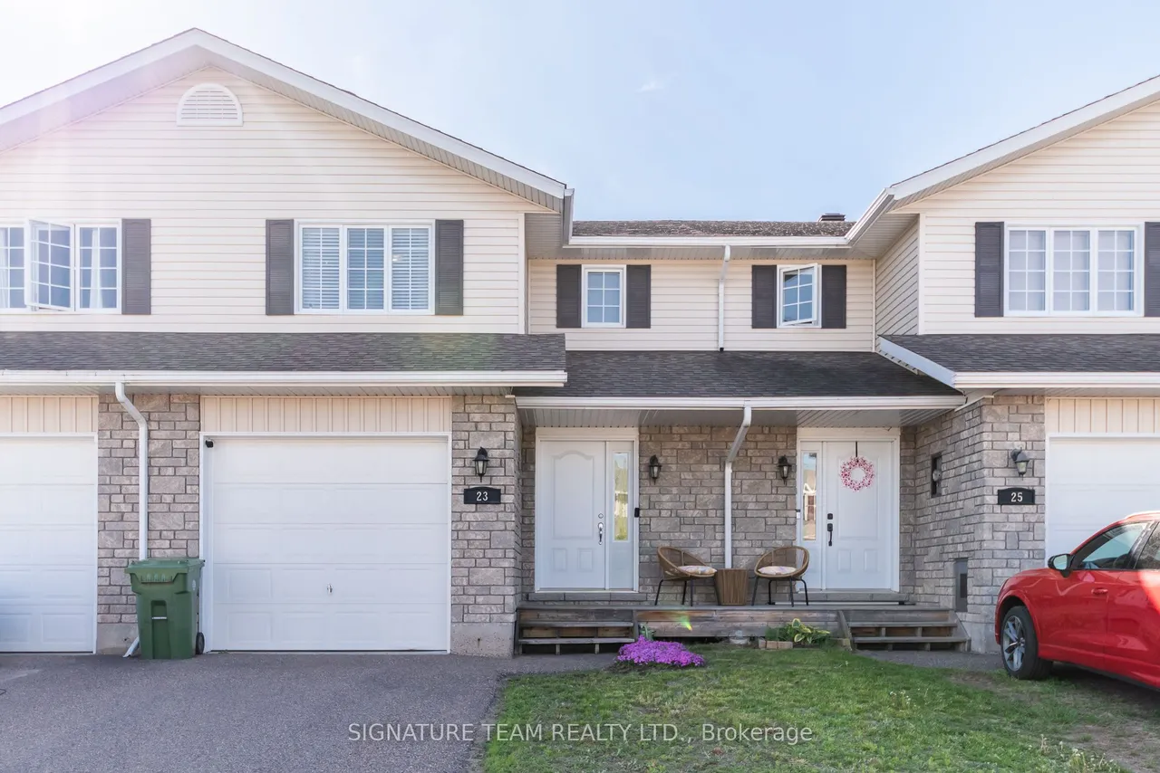 23 Winston Avenue, Petawawa, ON K8H 0C1