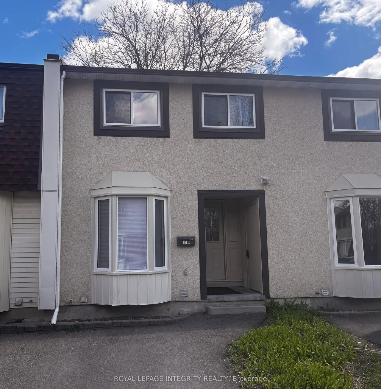 1196 Priory Lane, Ottawa, ON K1C 1Z9