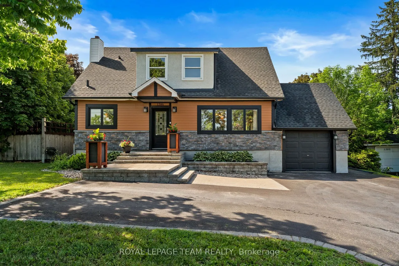1386 Randall Avenue, Alta Vista and Area, ON K1H 7R3