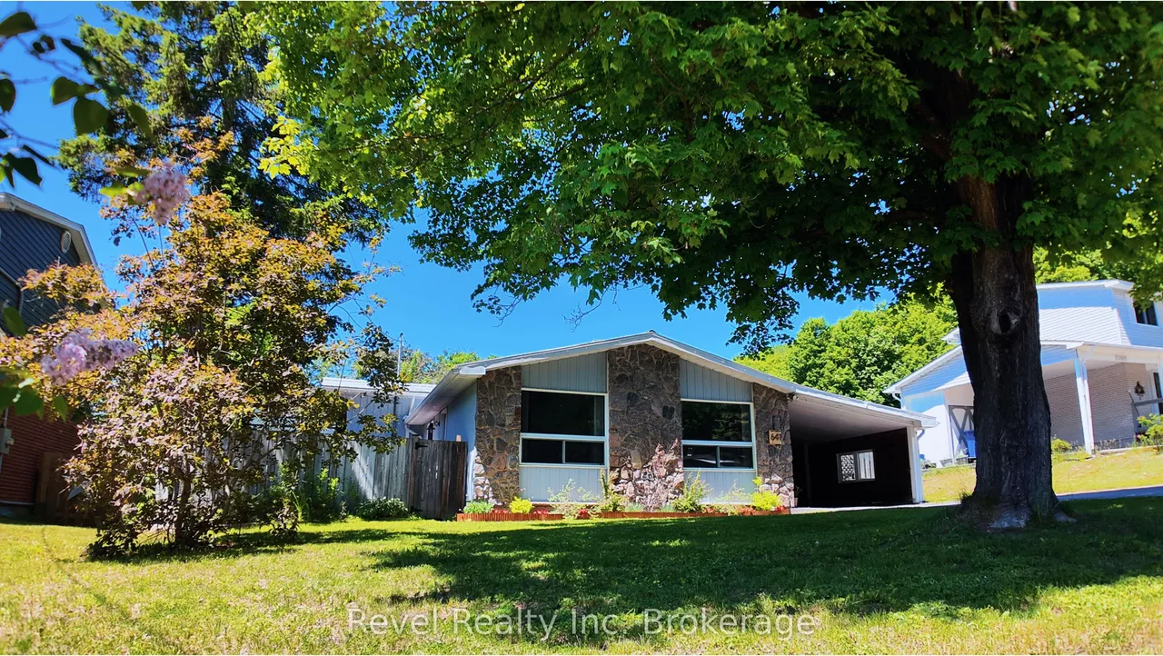 641 Ursula Street, North Bay, ON P1B 5L3