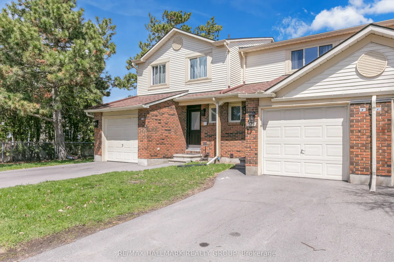 529 Canotia Place 44, Ottawa, ON K4A 2J3