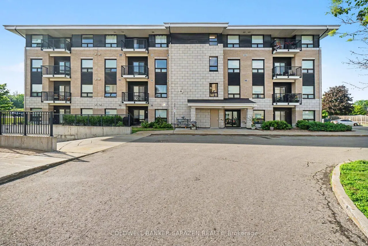 250 Winterfell Private 3, Ottawa, ON K1G 4J1
